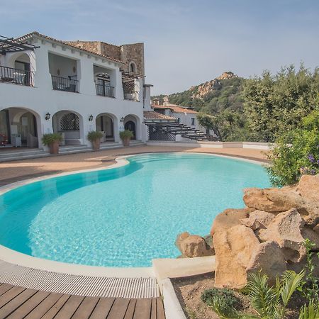 Il Giardino Degli Oleandri Aparthotel Liscia di Vacca Exterior foto