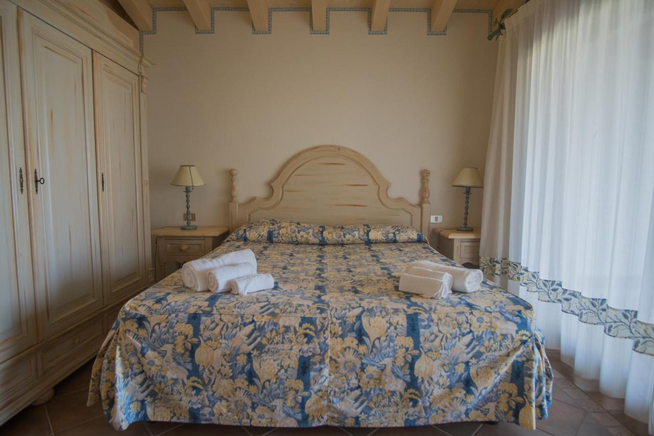 Il Giardino Degli Oleandri Aparthotel Liscia di Vacca Exterior foto