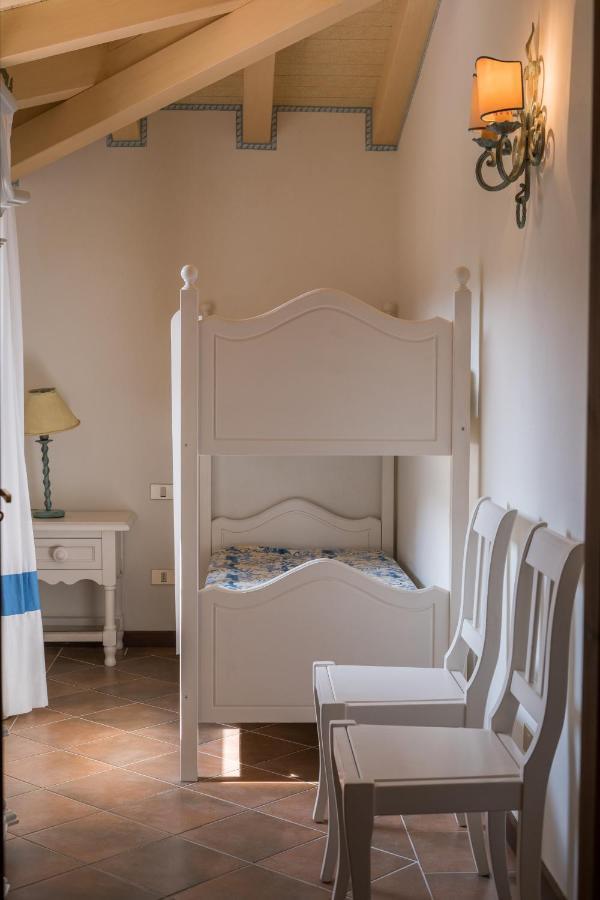 Il Giardino Degli Oleandri Aparthotel Liscia di Vacca Exterior foto