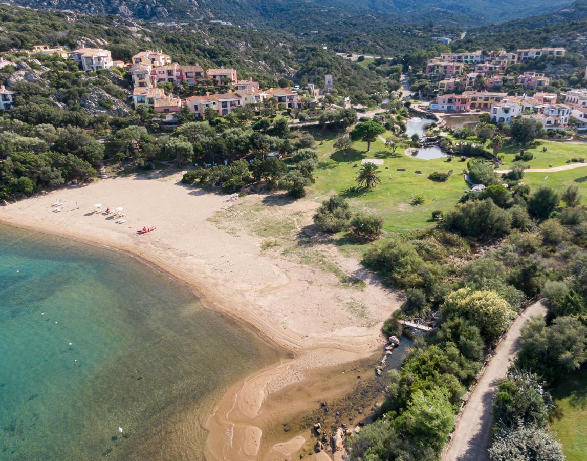 Il Giardino Degli Oleandri Aparthotel Liscia di Vacca Exterior foto